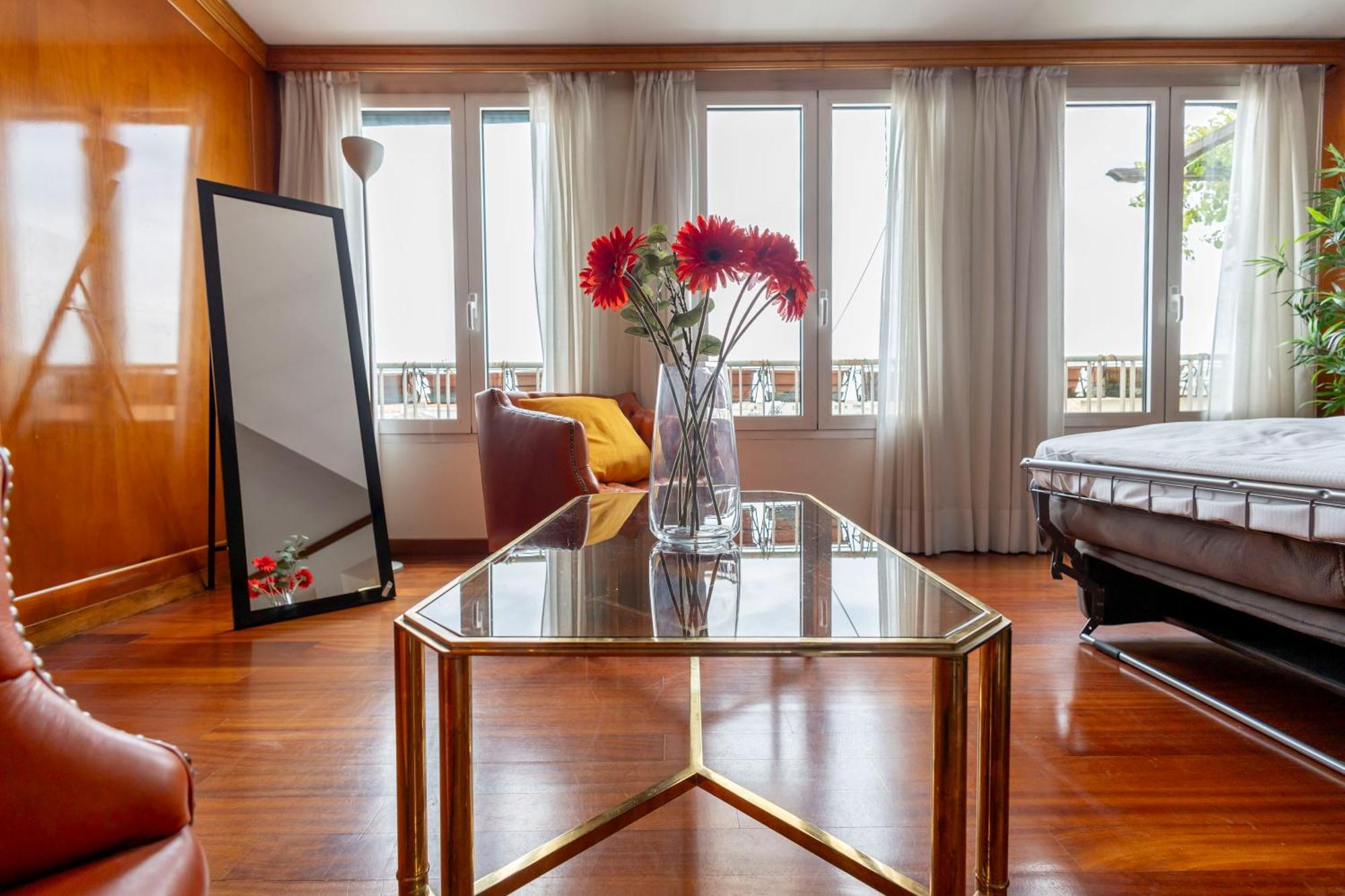 Corso Italia Attic In Milan By 101Flats Apartment Bagian luar foto