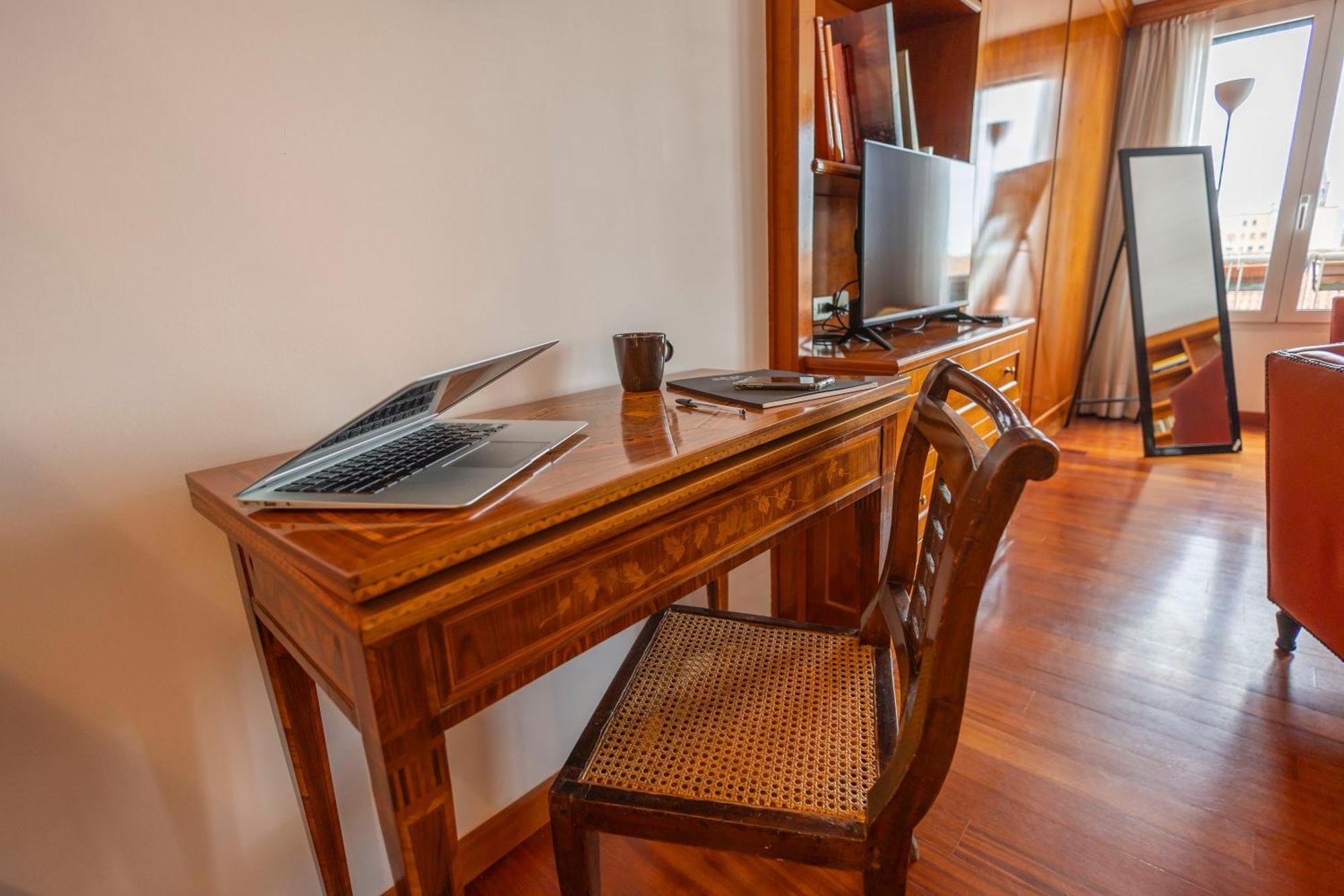 Corso Italia Attic In Milan By 101Flats Apartment Bagian luar foto